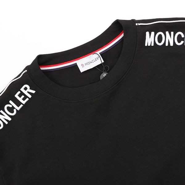 お洒落に♪モンクレール N級品 胸に刺繍ロゴ Tシャツ&ブラック moq47204